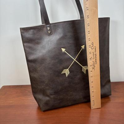 LOT 98: Thirty-One Arrow Monogrammed Tote Bag, Backpack & Clutch