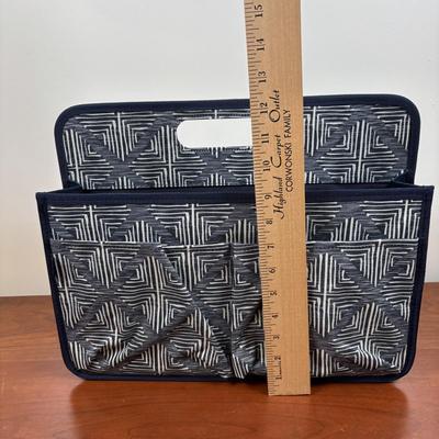 LOT 100: Thirty-One Double Duty Caddies & Tote Bag