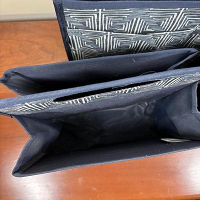 LOT 100: Thirty-One Double Duty Caddies & Tote Bag