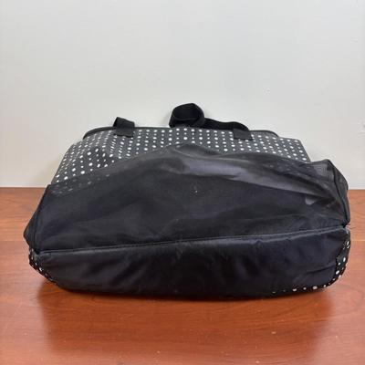 LOT 101: Thirty-One Sand N Shore Thermal Tote, Lunch Cooler Tote & Sling Bag