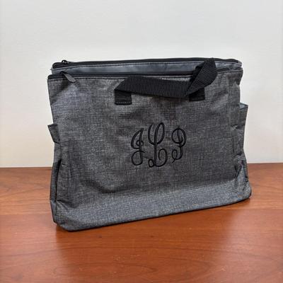 LOT 101: Thirty-One Sand N Shore Thermal Tote, Lunch Cooler Tote & Sling Bag