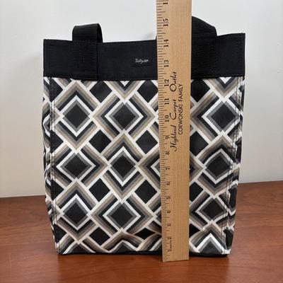LOT 102: Thirty-One Tote Bag, Cooler Bag, Foldaway Unicorn Tote & Monogrammed Crossbody Bag