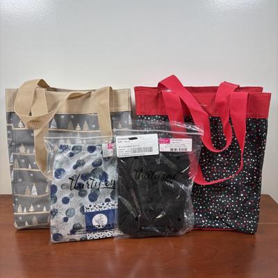 LOT 106: Thirty-One Christmas Storage Totes, Wristlet & Canvas Gift Bag