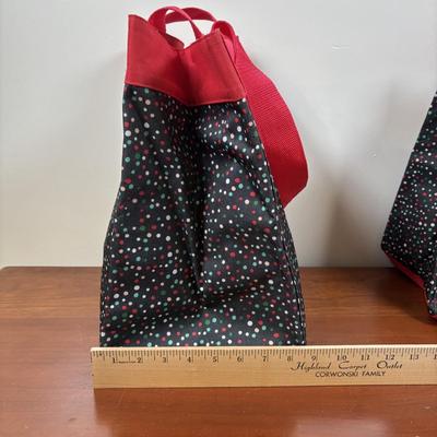 LOT 107: Set of (3) Thirty-One Storage Tote Bags