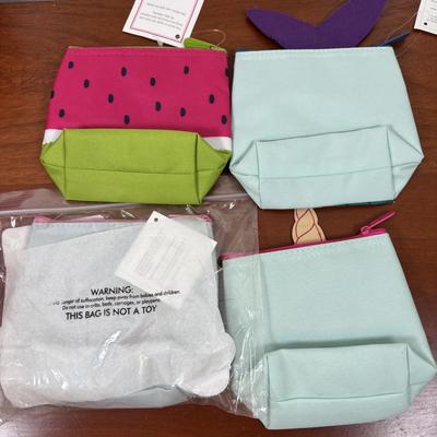 LOT 108: Thirty-One Monogrammed Utility Tote Bags, Cool Zip Snacker Bags & Signature Canvas Shine Bright Pillow Cover
