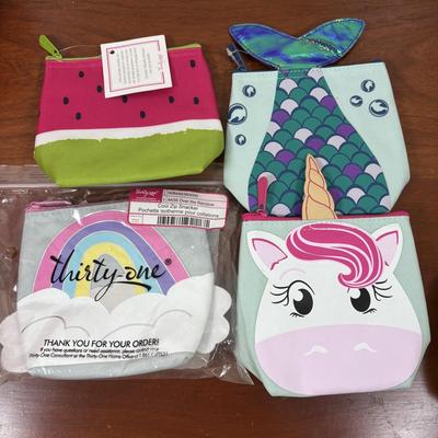 LOT 108: Thirty-One Monogrammed Utility Tote Bags, Cool Zip Snacker Bags & Signature Canvas Shine Bright Pillow Cover