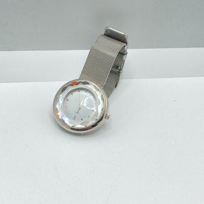 LOT 109: Movado Orb Desk Clock in Original Box and Prism Style Watch