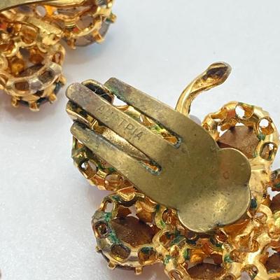 LOT 113: Vintage Rhinstone and More Jewelry