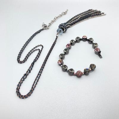 LOT 113: Vintage Rhinstone and More Jewelry
