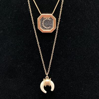LOT 115: Vintage Gold Tone Jewelry - Trifari, Avon and More