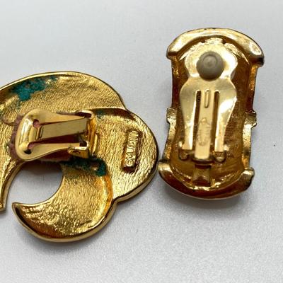 LOT 118: Vintage Earrings and Brooches - Art, Mjent, Ellen Designs, W Germany and More