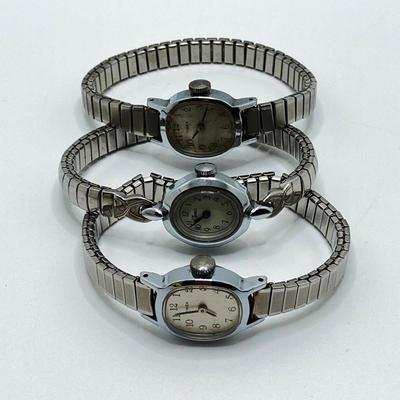 LOT 126: Collection of Vintage Timex Watches - Titanium 100 Meter and More