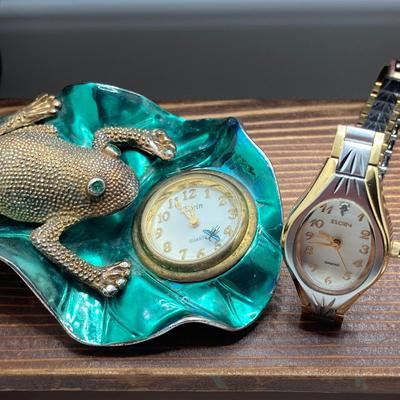 LOT 128: Vintage Novelty Watches / Clocks - Howdy Doody 40th Anniversary, Cinderella, Elgin Frog and More