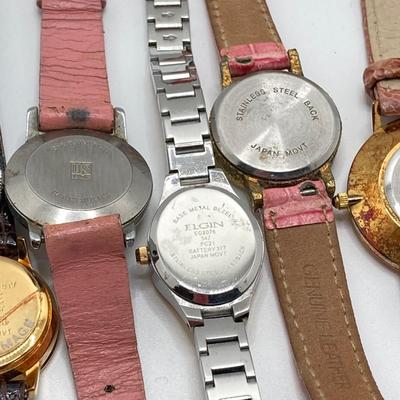 LOT 128: Vintage Novelty Watches / Clocks - Howdy Doody 40th Anniversary, Cinderella, Elgin Frog and More