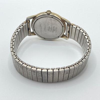 LOT 131: Vintage Swiss Watches - Lucerne and Onsa