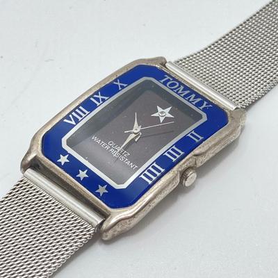 LOT 132: Vintage Watch Collection - Fossil Sun Moon Calendar, Tommy, Wilson, Dickies and Sergio Valente