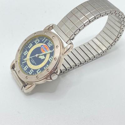 LOT 132: Vintage Watch Collection - Fossil Sun Moon Calendar, Tommy, Wilson, Dickies and Sergio Valente