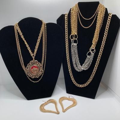 LOT 135: Gold / Silver Tone Fashion Jewelry - J Crew, Germany and More