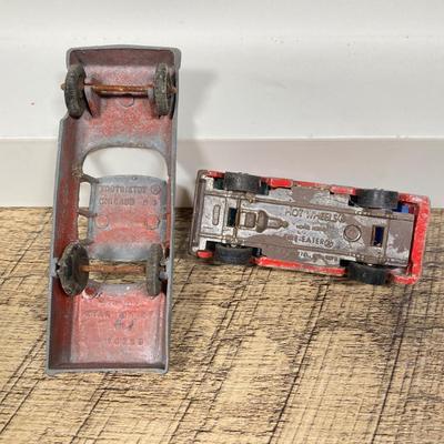 LOT 136: Vintage Toy Car / Truck Collection - Midge Toy, Tootsie Toy, Hot Wheels and More