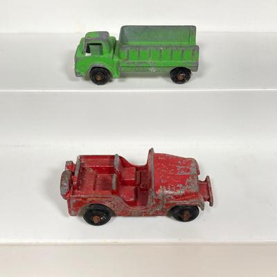 LOT 136: Vintage Toy Car / Truck Collection - Midge Toy, Tootsie Toy, Hot Wheels and More