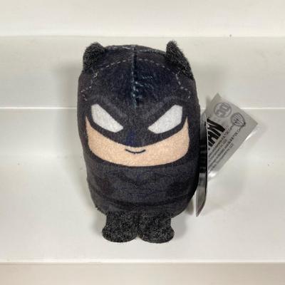 LOT 137: Batman / Hot Wheels Collection - Batman, Harley Quinn Gazella and More