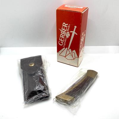 LOT 142: Vintage Gerber Folding Sportsman III Knife with Sheath Item No. 6406 Portland OR in Original Box (New Old Stock)