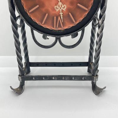 LOT 145: Pair of Mantle / Desk Clocks - Kienzle Antique and Seiko Quartz
