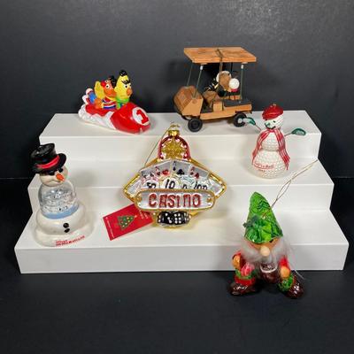LOT 148: Collection of Vintage Christmas / Holiday Decorations / Ornaments - Yankee Candle, Disney, Sesame Street, Elvis and More