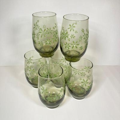 LOT 153: Six Libbey's Mint Bouquet Green Mid-Century Modern Glassware