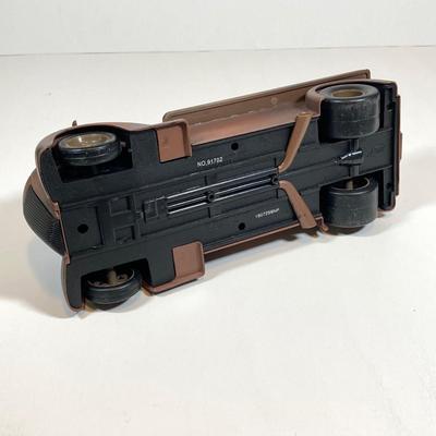 LOT 154: Cool Toy Truck Collection - Jada Toys Tow Truck, 1998 7-Eleven Collectible Toy Wrecker and Wooden Flat Bed Tractor / Trailer