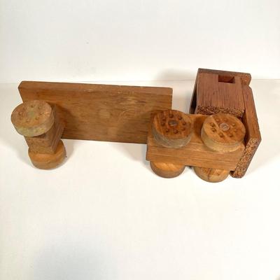 LOT 154: Cool Toy Truck Collection - Jada Toys Tow Truck, 1998 7-Eleven Collectible Toy Wrecker and Wooden Flat Bed Tractor / Trailer