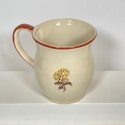 LOT 159: Mid-Century Modern Collection - Georges Briard Bowl, Nigor Amber Italy Grapes Salt and Pepper Shakers, Love Is Mug and More