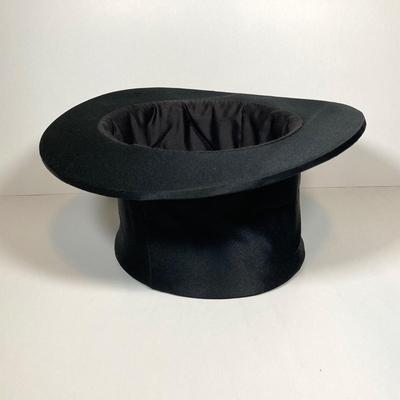 LOT 160: Vintage Occult Collection - Tarot Cards, Zodiac Globe, Crystals / Stones, Collapsible Magician / Top Hat and More