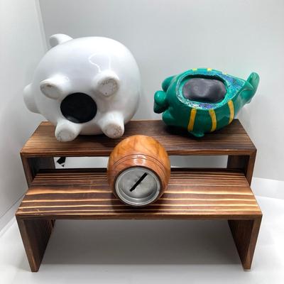 LOT 163: Collection of Coin Banks - Vintage Rexair Vacuum, Humane Society Piggy, Tropical Fish and Souvenir Barrell