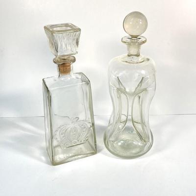 LOT 168: Vintage Entertaining Collection - Crown Glass Decanter, Kluk Kluk Glass Decanter and Etched Cambridge Style Glassware Set
