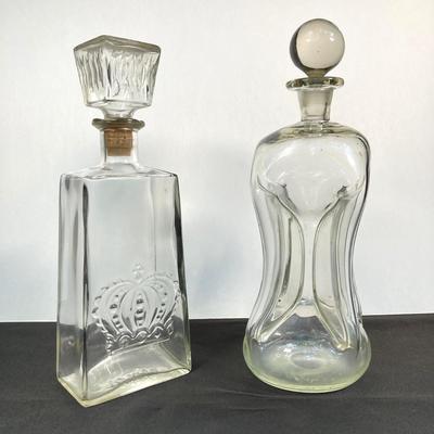LOT 168: Vintage Entertaining Collection - Crown Glass Decanter, Kluk Kluk Glass Decanter and Etched Cambridge Style Glassware Set
