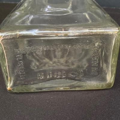 LOT 168: Vintage Entertaining Collection - Crown Glass Decanter, Kluk Kluk Glass Decanter and Etched Cambridge Style Glassware Set
