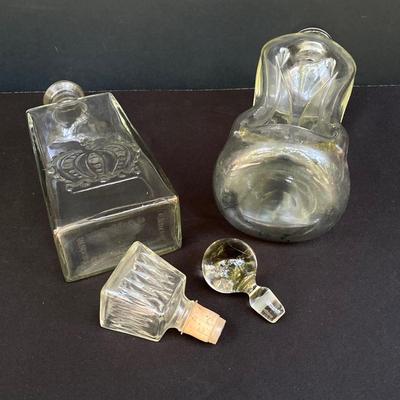 LOT 168: Vintage Entertaining Collection - Crown Glass Decanter, Kluk Kluk Glass Decanter and Etched Cambridge Style Glassware Set