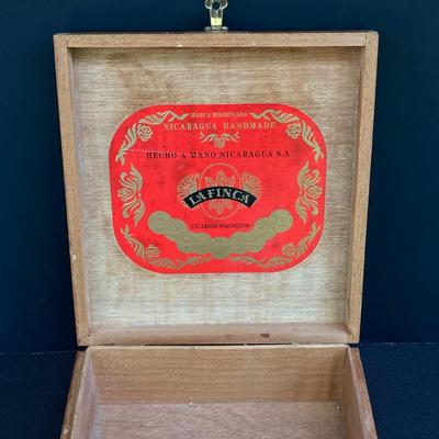 LOT 169: Assa Chourico Terracotta Cooking Dish, Girl With No Face Pottery Figurine, Brass Ashtray, Wooden Cigar Box and Cancun Mexico...