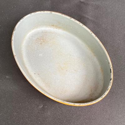 LOT 171: Red Enamel Dutch Oven and Orange / Red Le Creuset Oval Baking Dish