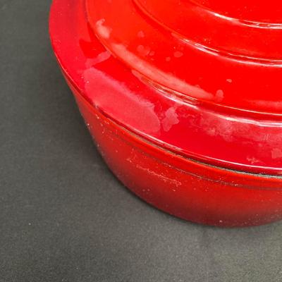 LOT 171: Red Enamel Dutch Oven and Orange / Red Le Creuset Oval Baking Dish