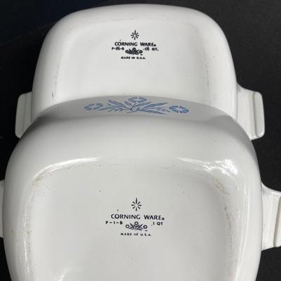 LOT 174: Classic Vintage Corning Ware Blue Cornflower Cookware