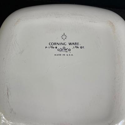 LOT 174: Classic Vintage Corning Ware Blue Cornflower Cookware