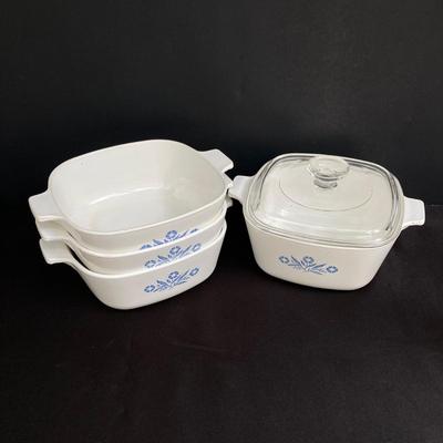 LOT 174: Classic Vintage Corning Ware Blue Cornflower Cookware