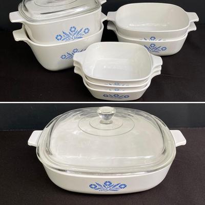 LOT 174: Classic Vintage Corning Ware Blue Cornflower Cookware