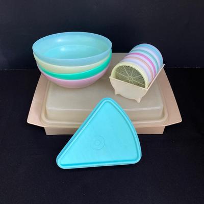 LOT 175: Vintage Tupperware - Egg Holder, Coaster Set, Bowls and Pie Slice Holder