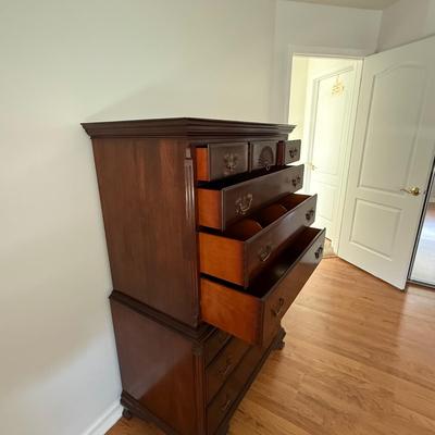 Sale Photo Thumbnail #528