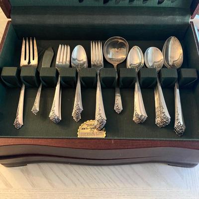 LOT 55: Damask Rose Heirloom Sterling Flatware Set with Two Sterling Ladles - 2,007.7 gtw