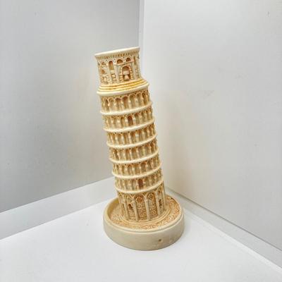 LOT 67: Collection of Home Decor - Gold Tone Vase, Sabin Crest-O-Gold 22K Souvenir New York, NY Plate, Leaning Tower of Pisa Candlestick...