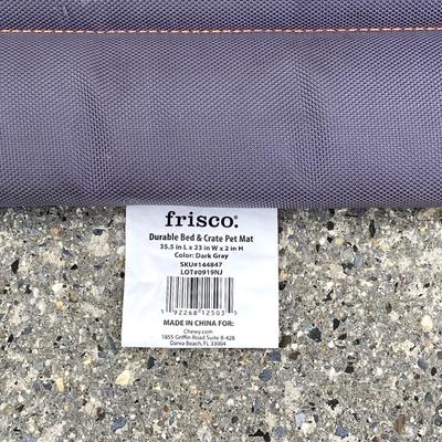 LOT 78: Top Paw Folding Double Door Dog Crate with Frisco Durable Bed & Crate Pet Mat